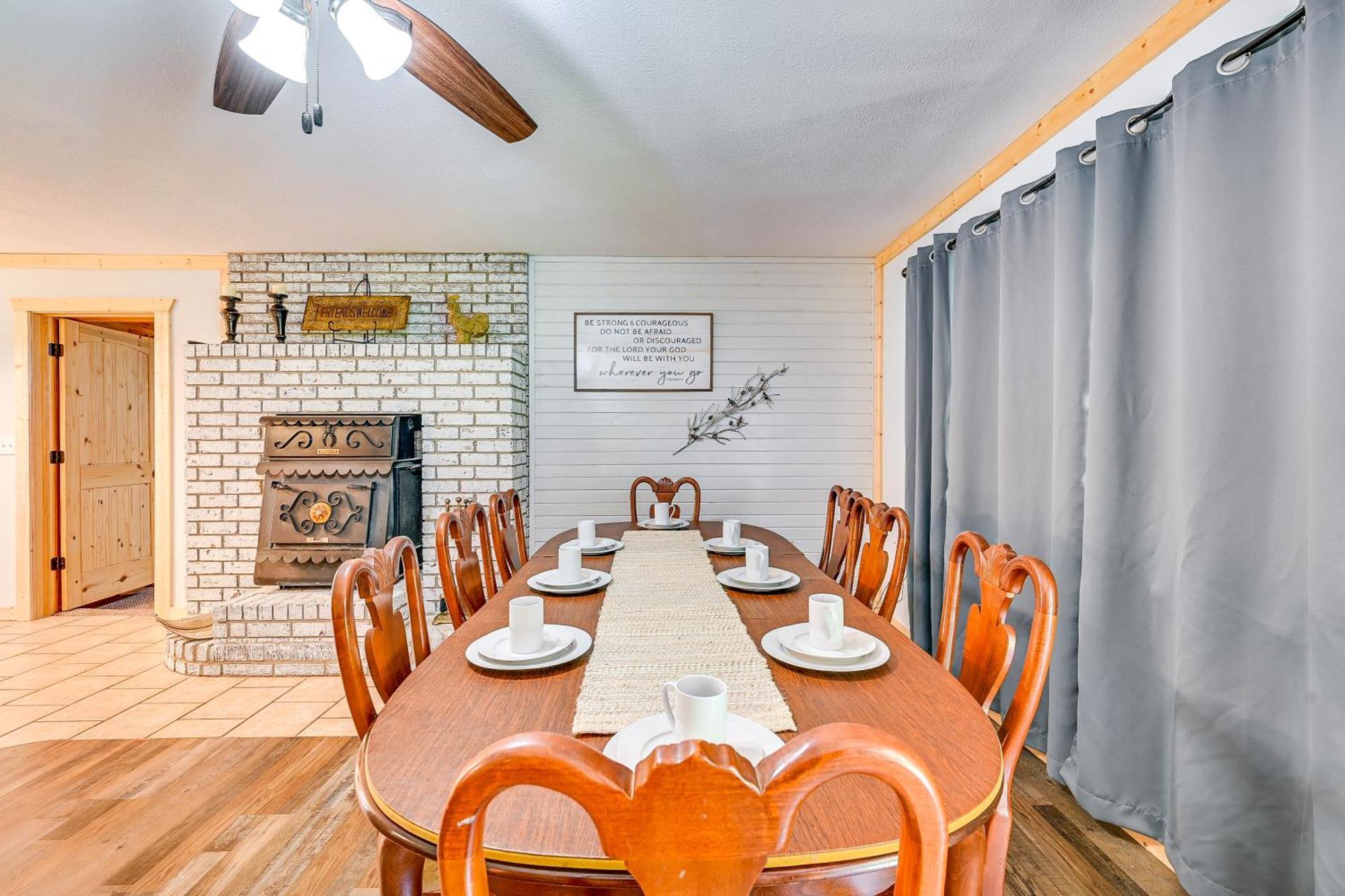 Quiet Abode With Gas Grill About 5 Miles To Broken Bow! Vila Exterior foto