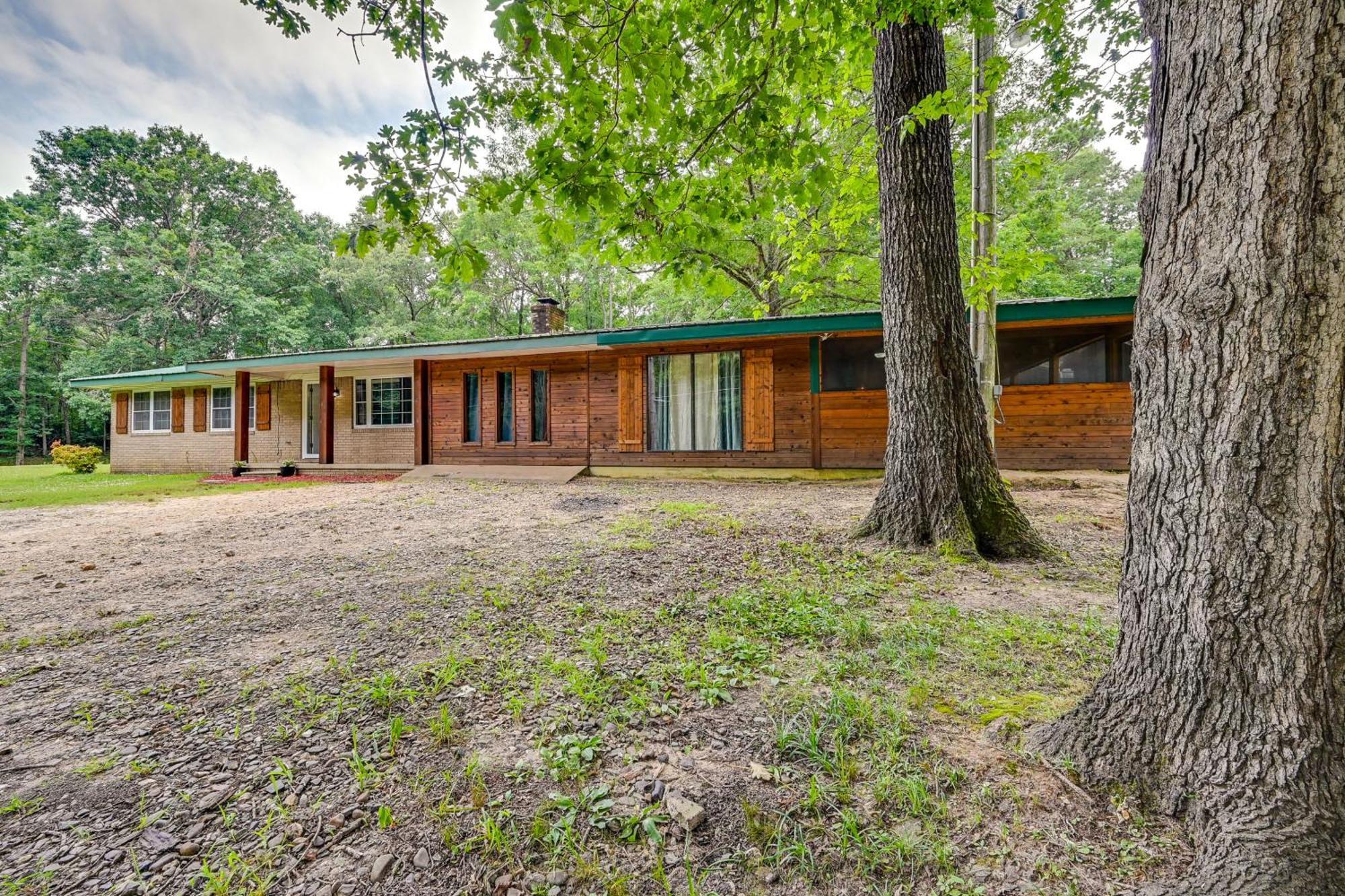 Quiet Abode With Gas Grill About 5 Miles To Broken Bow! Vila Exterior foto