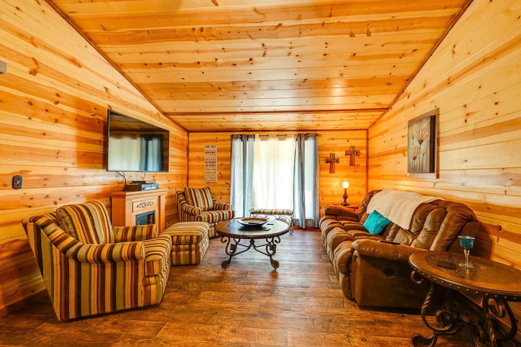 Quiet Abode With Gas Grill About 5 Miles To Broken Bow! Vila Exterior foto