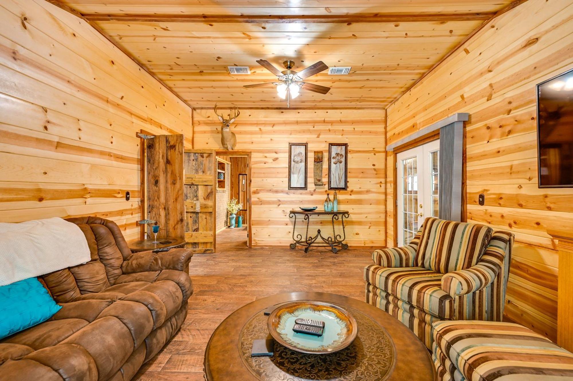 Quiet Abode With Gas Grill About 5 Miles To Broken Bow! Vila Exterior foto