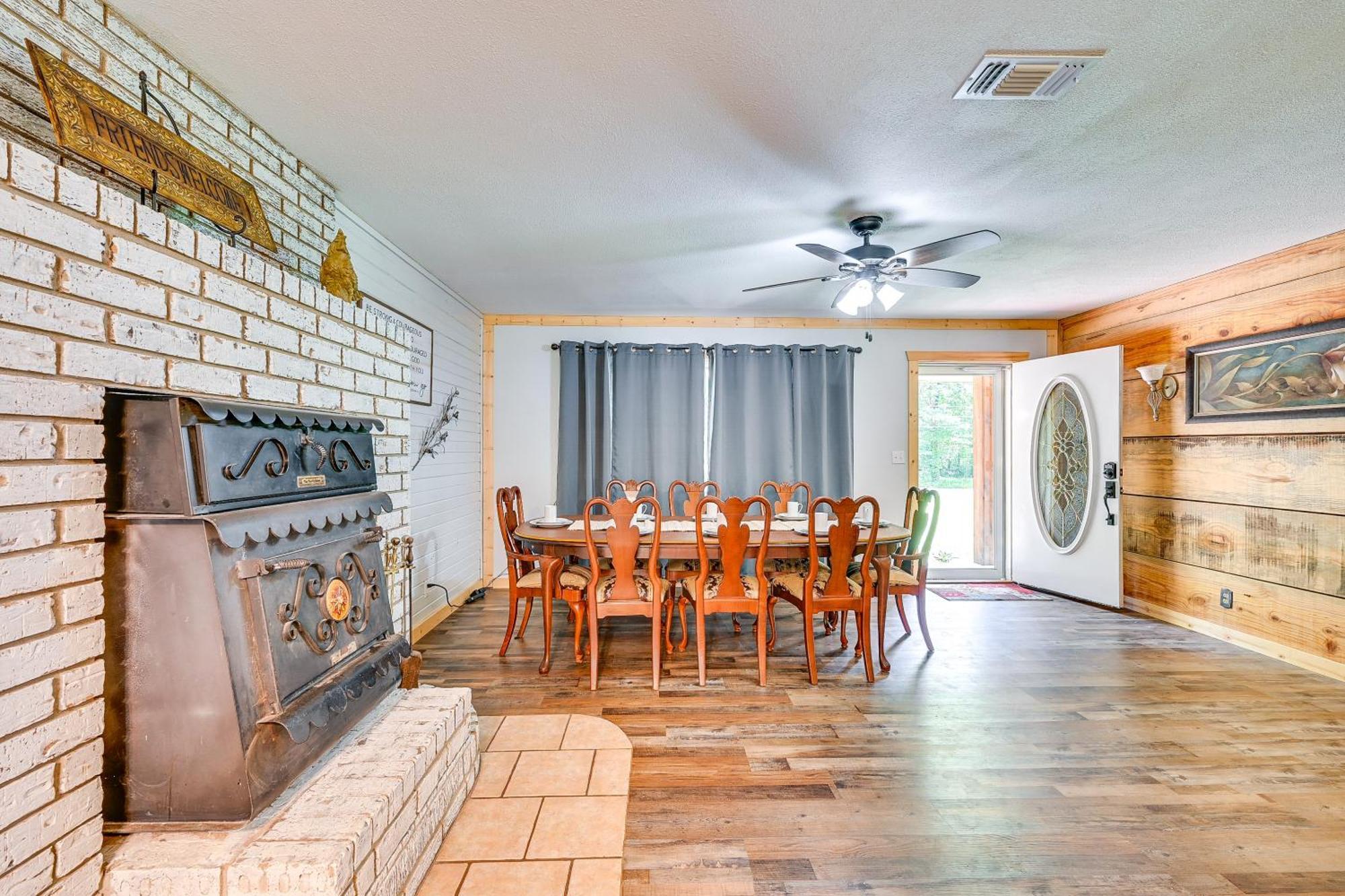 Quiet Abode With Gas Grill About 5 Miles To Broken Bow! Vila Exterior foto