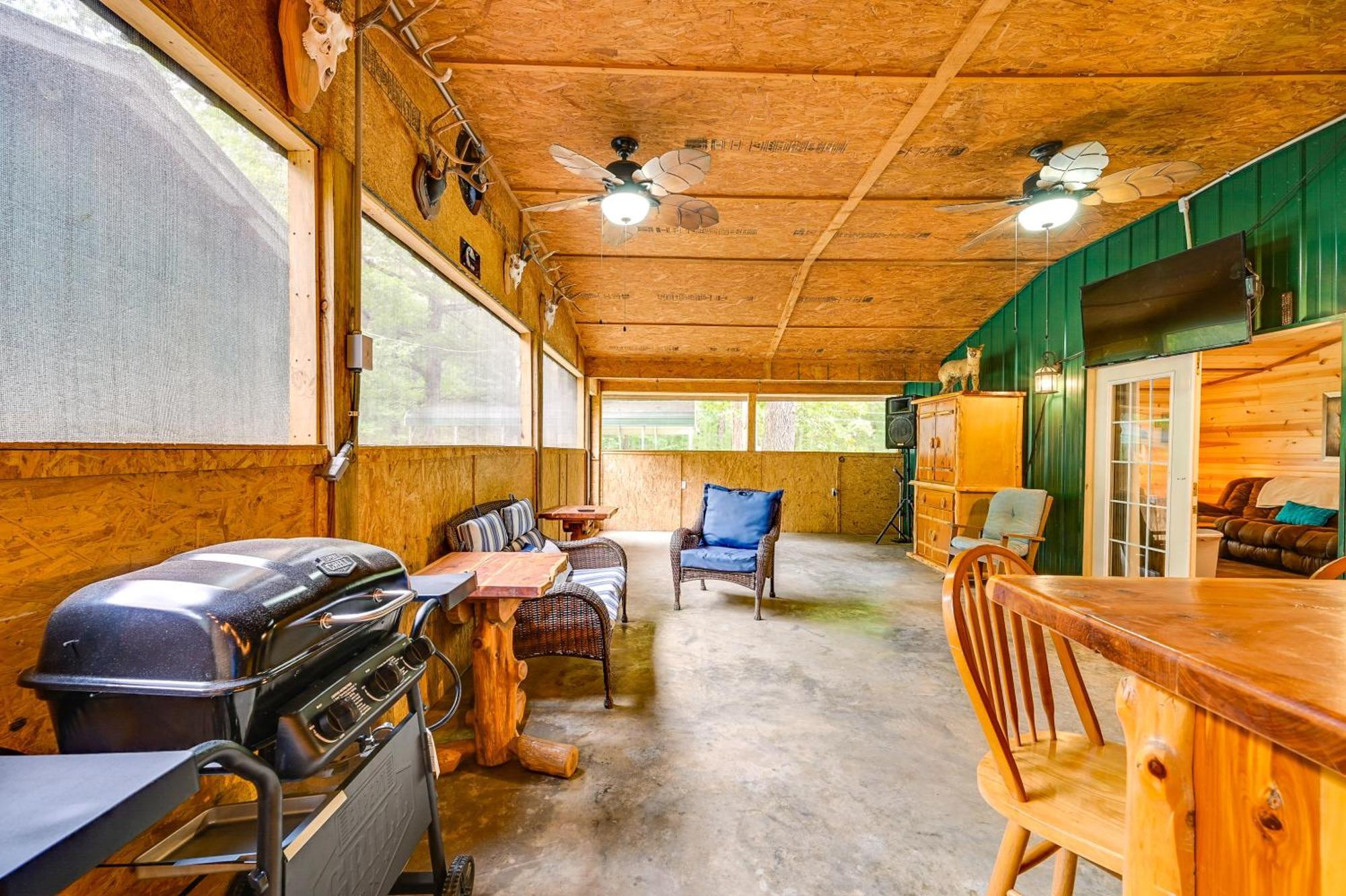 Quiet Abode With Gas Grill About 5 Miles To Broken Bow! Vila Exterior foto